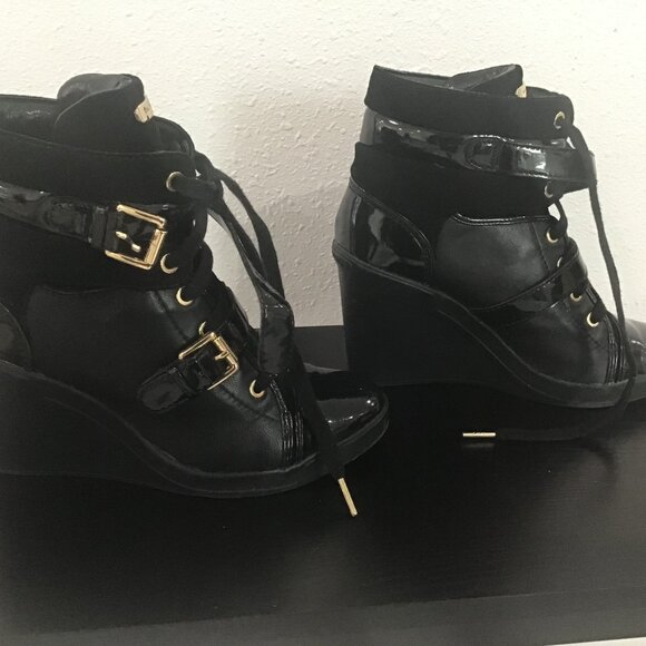 Michael Michael Kors Skid Wedge Black Boot 9.5 M - Picture 12 of 15
